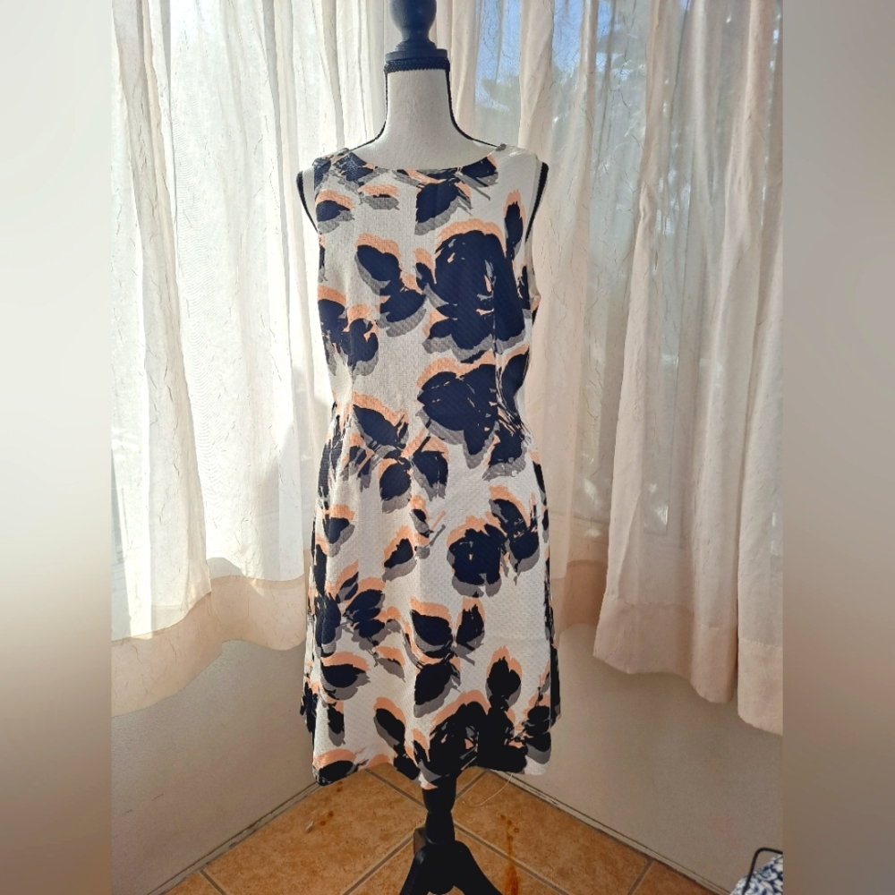 Worthington Floral Sleeveless Dress Black/Coral and White. Size 10. Worn once. - Picture 1 of 6